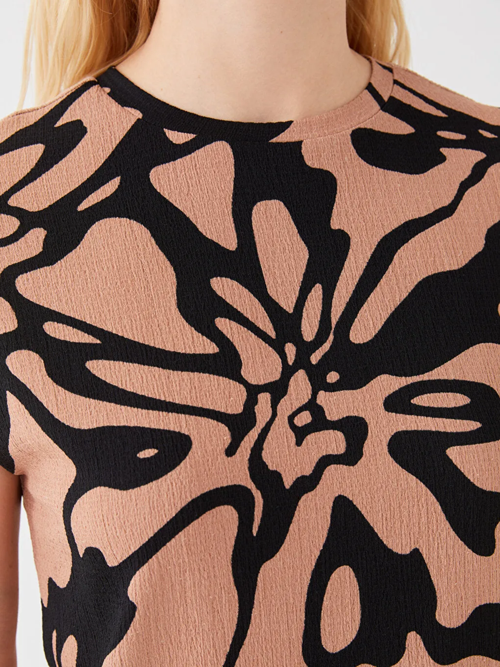 Crew Neck Patterned Short Sleeve Women's T-Shirt