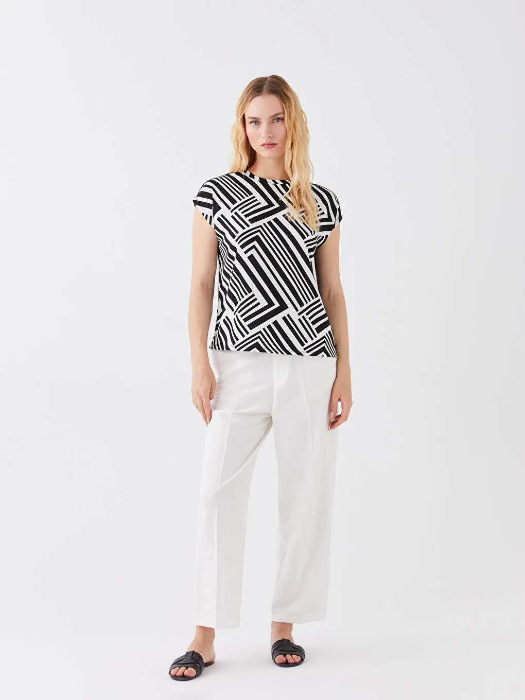Crew Neck Patterned Short Sleeve Women's T-Shirt