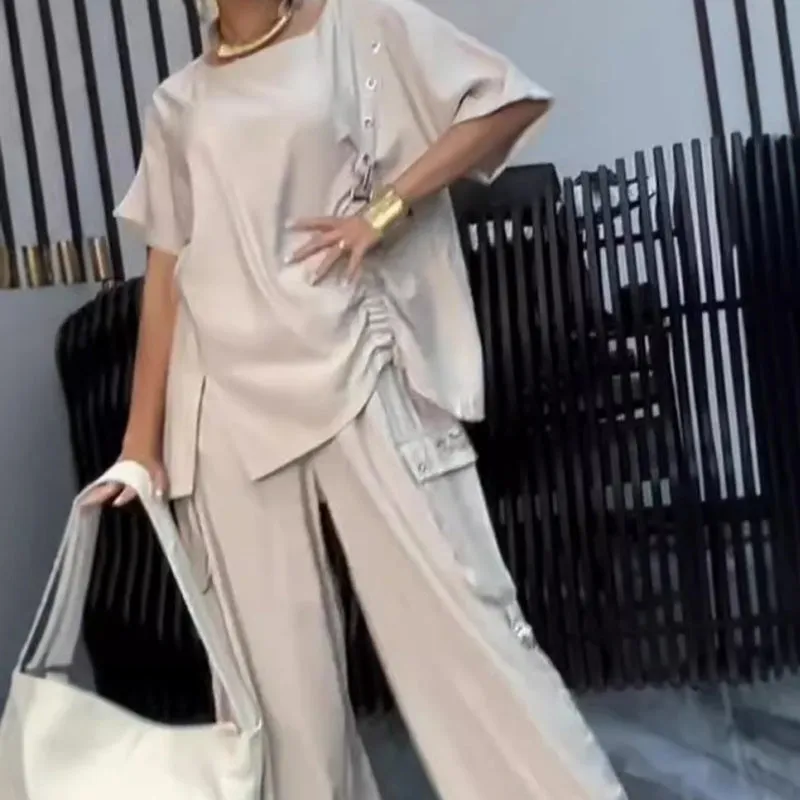✨New Arrival✨【🔥2-piece set】💖Women's Round Neck T-Shirt and Trousers Two-Piece Suit