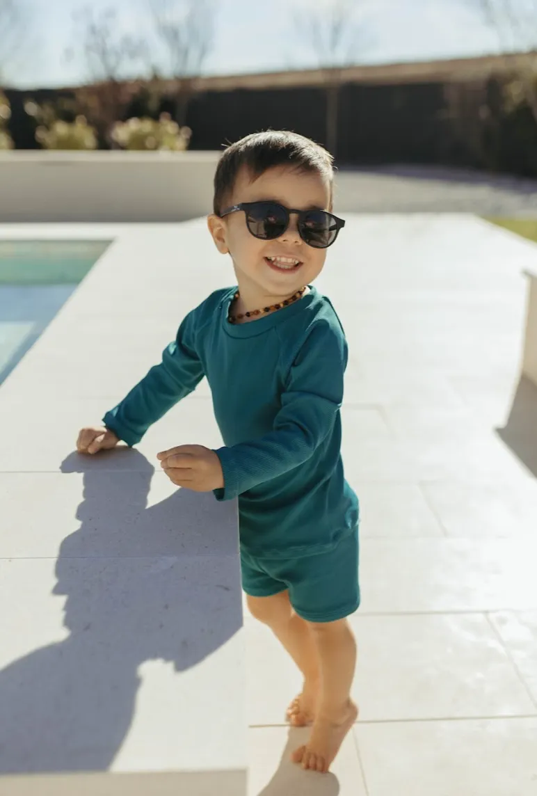 "ocean" children's upf50  ribbed rashguard