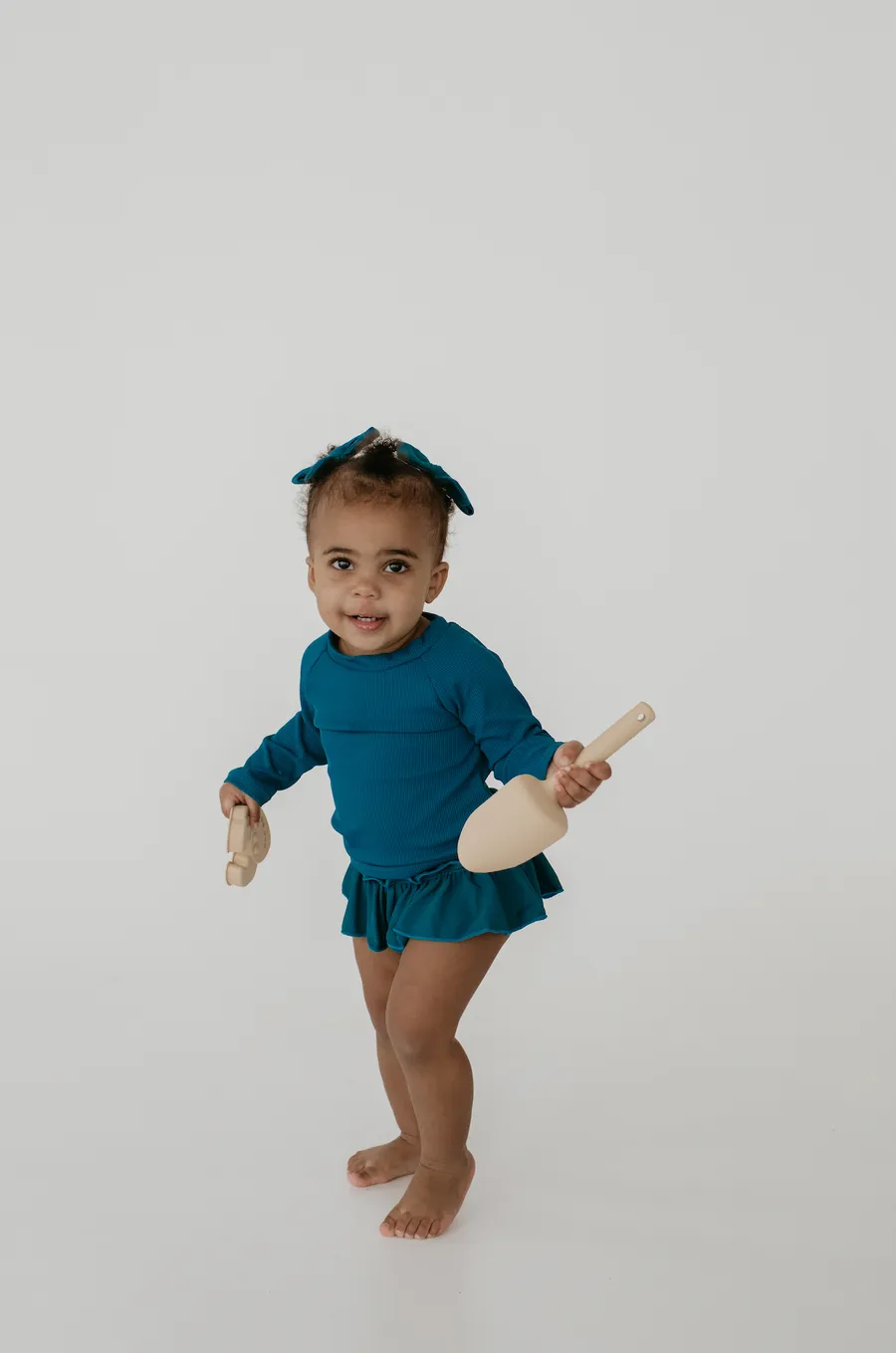 "ocean" children's upf50  ribbed rashguard