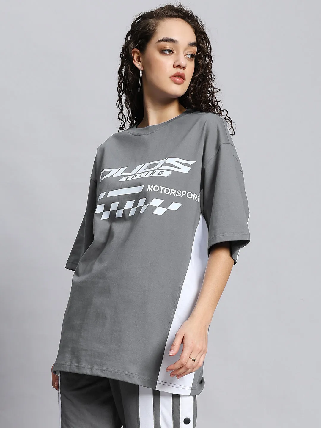 WOMEN'S INDY OVER-SIZED CLASSIC T-SHIRT (GREY)
